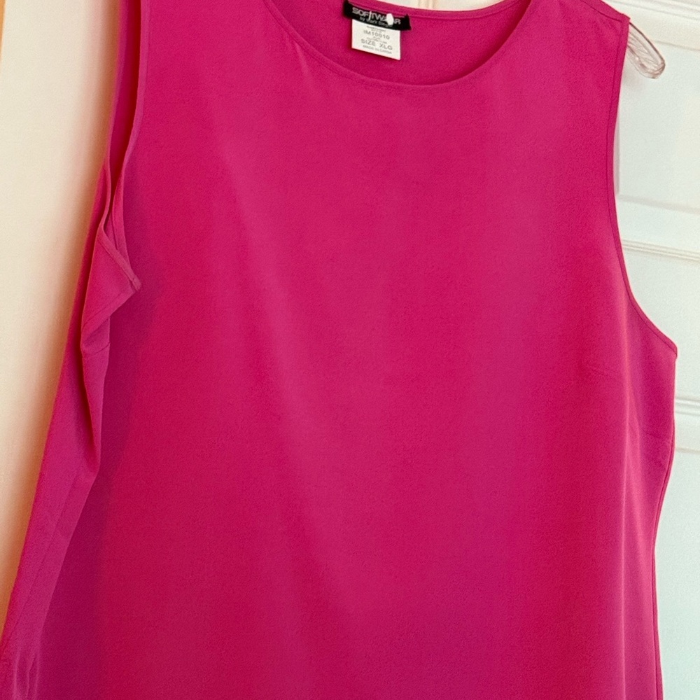 Worthington Fuchsia Sleeveless Blouse